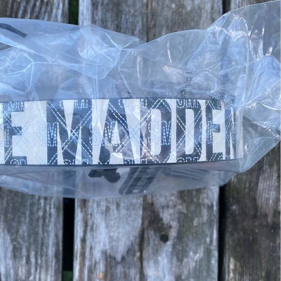 Steve Madden Faux Leather Cream Belt w/\